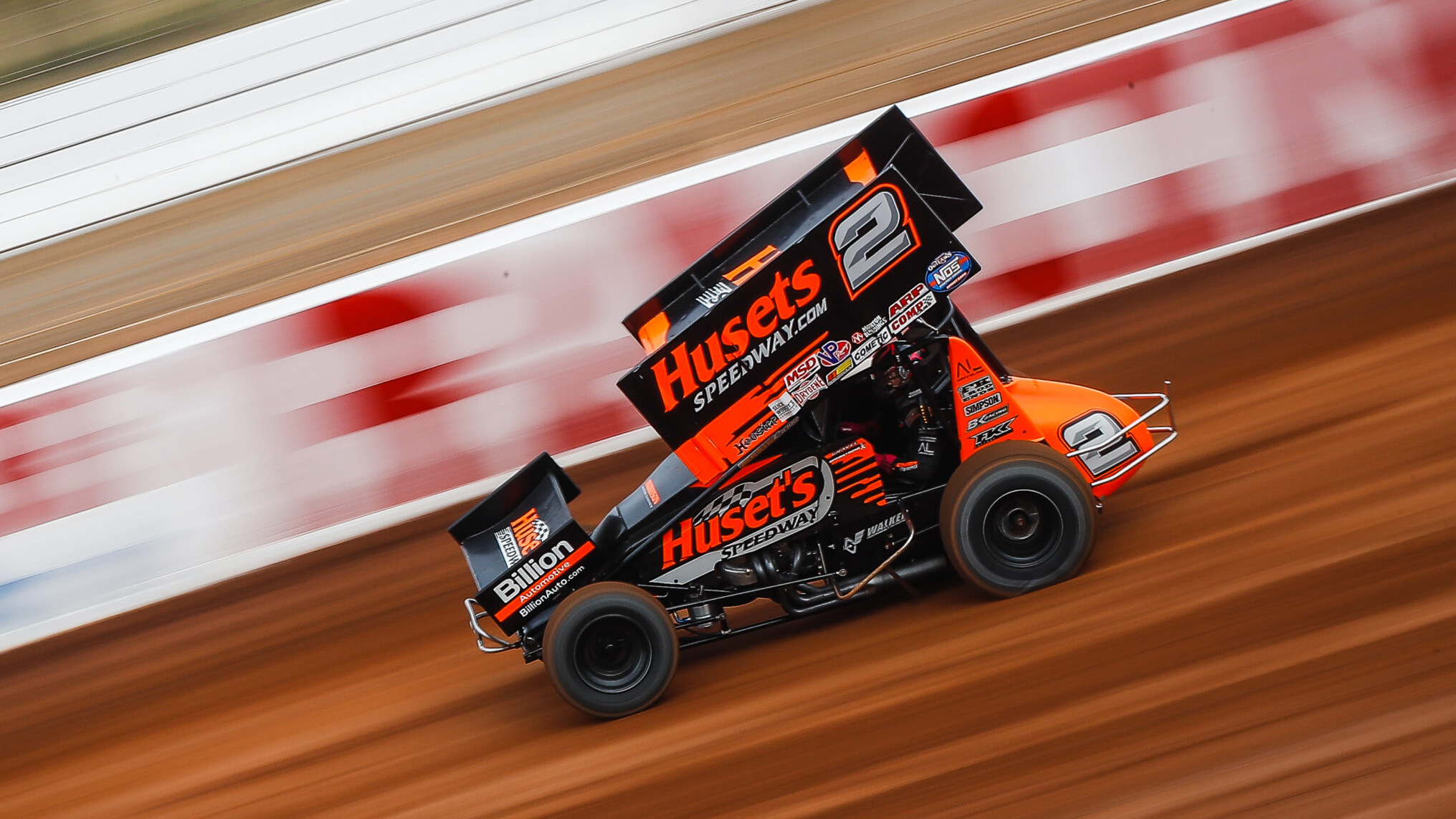 World of Outlaws Dirt Racing annoncé